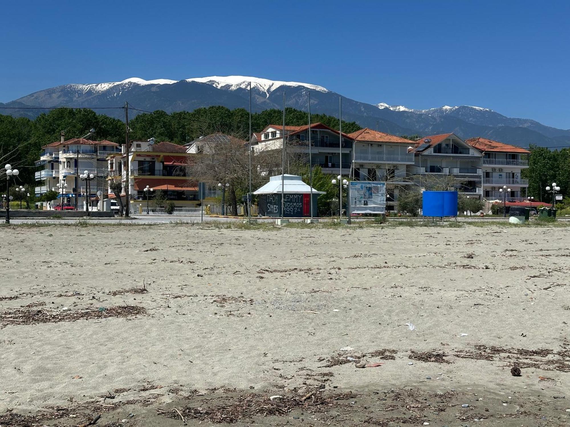 Achilleas Apartments Paralía Skotínis 外观 照片